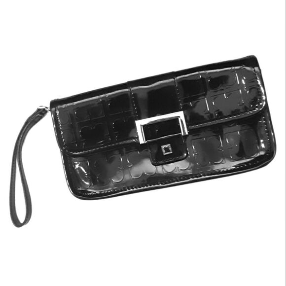 Liz Claiborne Clover Pattern Patent Leather Embossed Wristlet - Picture 9 of 10